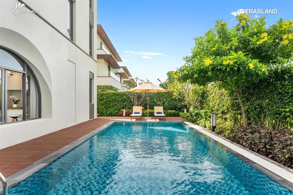 Độc bản căn villa mặt biển đã hoàn thiện 100%, tt 25% nhận nhà, đang ra sổ