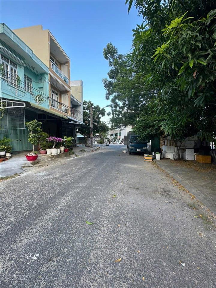 Đất mặt đường thân nhân trung 2 (vũ hữu), bắc nha trang. cách biển 600m