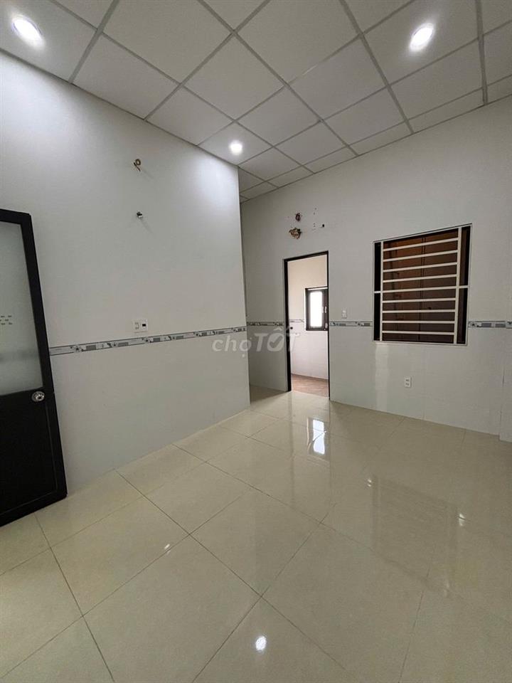 Phòng mới, sạch đẹp gần bxe An Sương