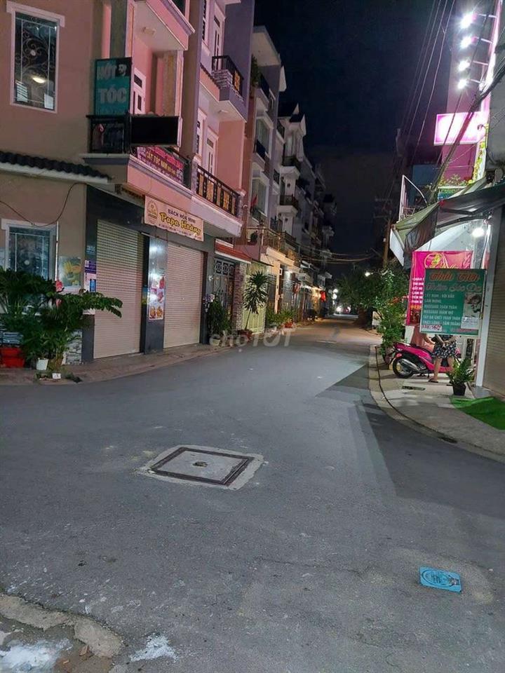 cho thuê nhà nhỏ xinh, mặt tiền hẻm