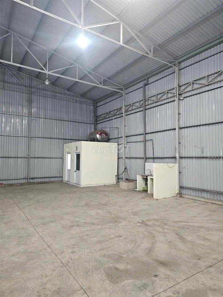 Cho thuê xưởng mới xây – Đường Vườn Thơm