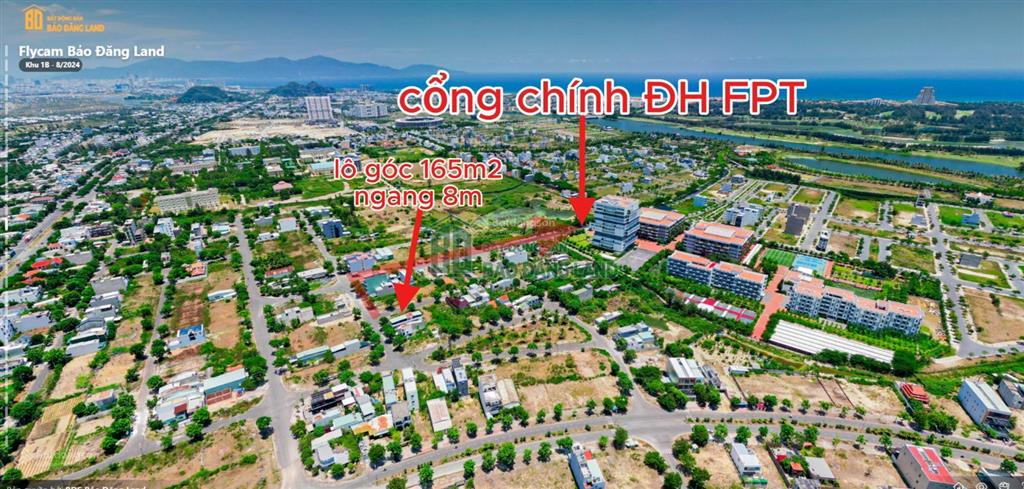 Bán lô góc sát ngay trường đại học fpt, rất thích hợp việc kinh doanh hoặc xây căn hộ cho thuê.
