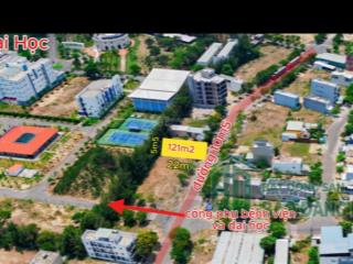 Đường 10m5 cổng sau trường đại học và bệnh viện. giá bán lỗ sâu so với thị trường