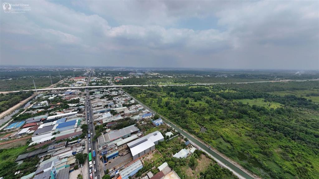 Đất thổ cư mt xuân thới sơn nằm giữa vinhome hóc môn và deport metro an hạ 11tr/m2, 0916 767 ***