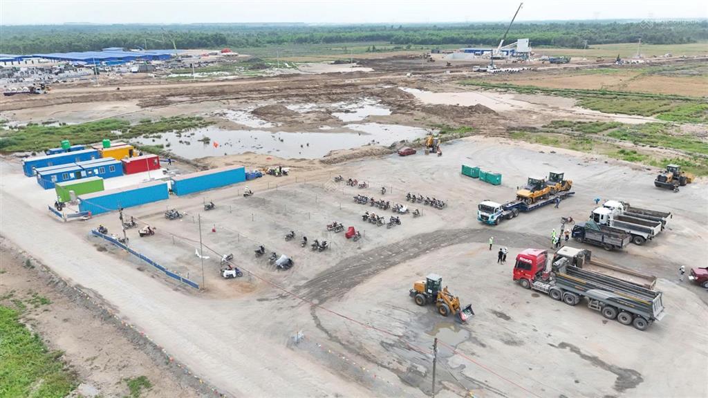 Đất thổ cư mt xuân thới sơn nằm giữa vinhome hóc môn và deport metro an hạ 11tr/m2, 0916 767 ***