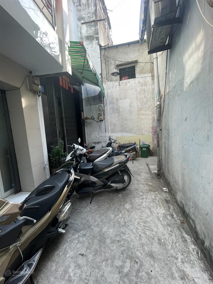 Bán đất hẻm 2.5m tân khai, 51m2, cách 50m ra mặt tiền, giá 3.99 tỷ
