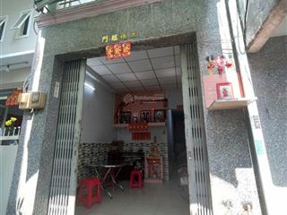 Bán nhà hẻm phạm văn chí, 50m2, 1 lầu, 3 phòng ngủ, giá 4.5 tỷ!