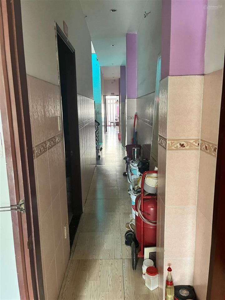 Bán nhà mt cx rada 4x11m, 2 lầu sân thượng, 4 pn, chỉ 7.9 tỷ!