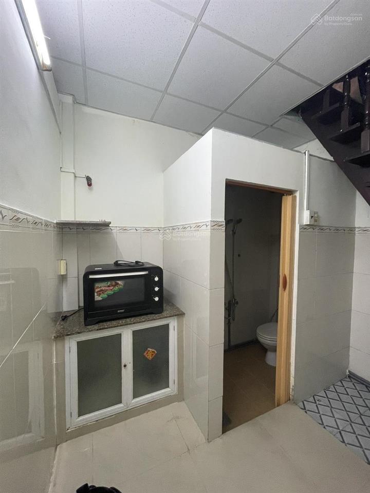 Bán nhà hẻm văn thân, 21m2, 1 lầu, shr, giá 3 tỷ