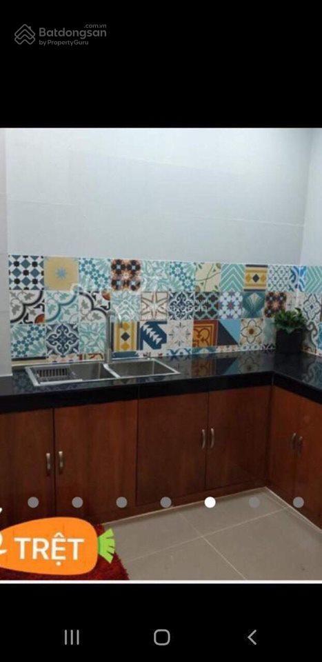 Cho thuê nhà nhỏ hồng bàng, 2 lầu, 2 phòng ngủ, 2 wc, giá chỉ 6 tr/tháng!
