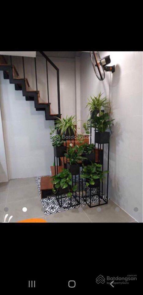 Cho thuê nhà nhỏ hồng bàng, 2 lầu, 2 phòng ngủ, 2 wc, giá chỉ 6 tr/tháng!
