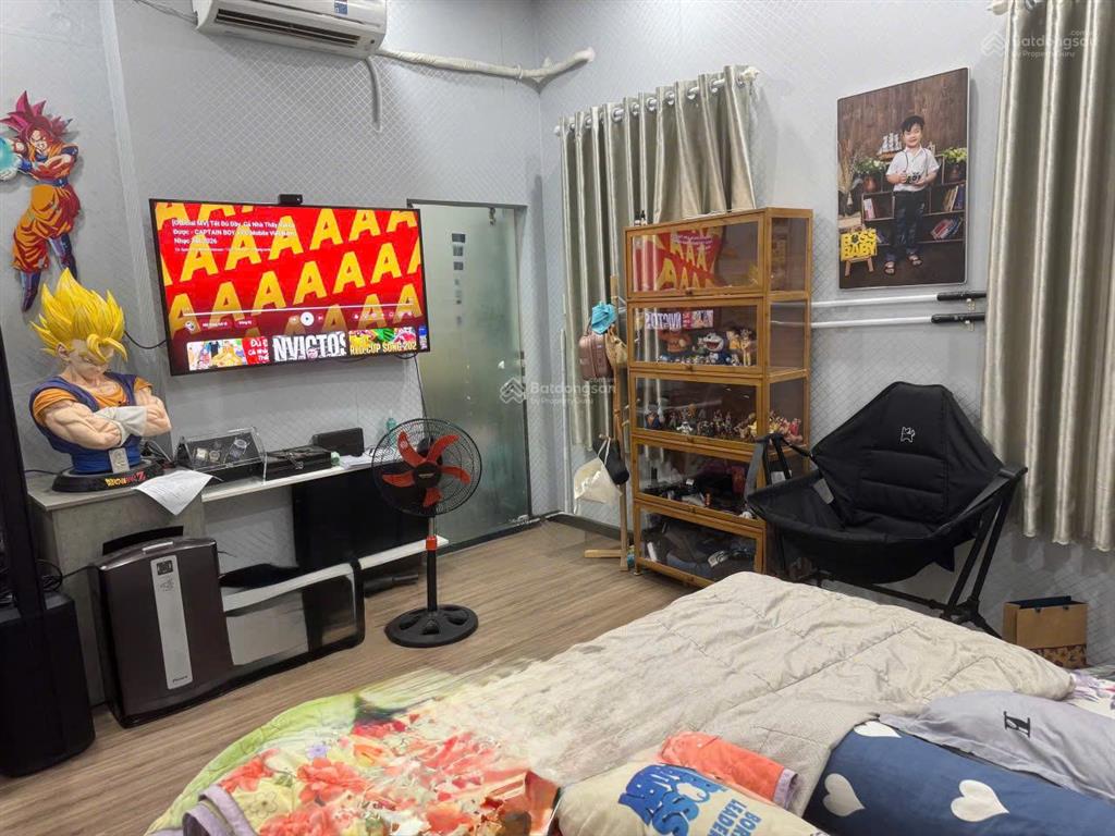 Nhà đẹp bà hom q6 btct 2 tầng, nở hậu tài lộc, chỉ 5.1 tỷ