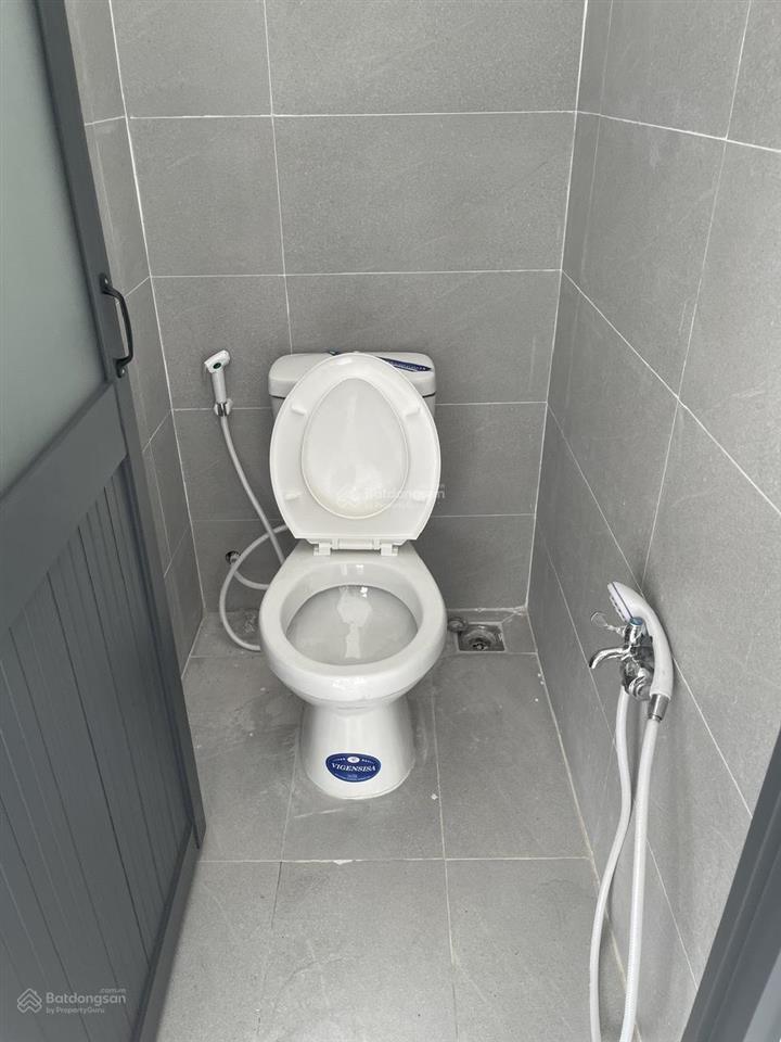Cho thuê nhà mặt tiền bà hom, vị trí đẹp kd buôn bán!