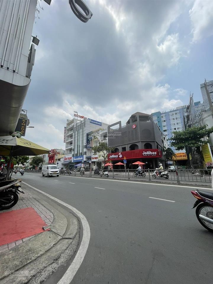Cho thuê nhà mặt tiền bà hom, vị trí đẹp kd buôn bán!