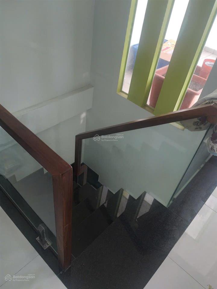 Bán nhà hẻm 3m hậu giang, 3.5 tấm btct, 4 pn, giá 6.5 tỷ