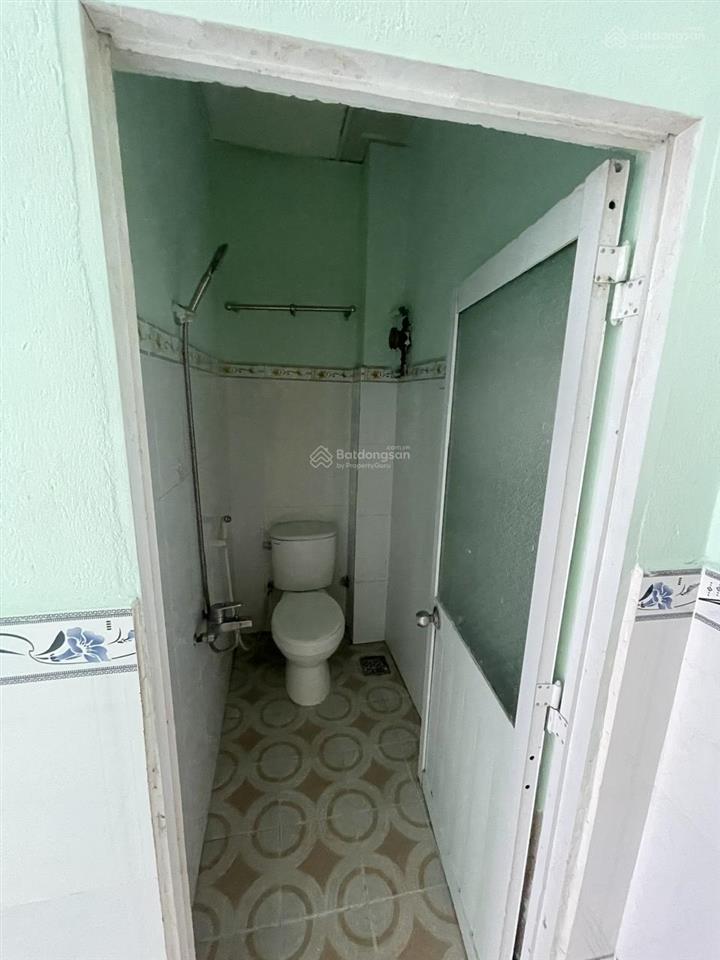 Cho thuê nhà nguyên căn hẻm xe hơi 80m2, 2 lầu, 8 phòng tiện làm chdv