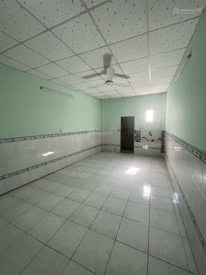 Cho thuê nhà nguyên căn hẻm xe hơi 80m2, 2 lầu, 8 phòng tiện làm chdv