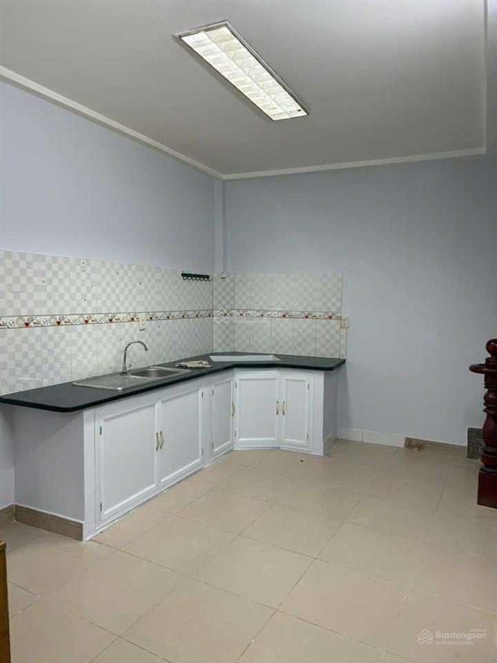 Cho thuê nhà hẻm 3m phan anh, 4m x 8m, lửng 1 lầu 2 phòng!
