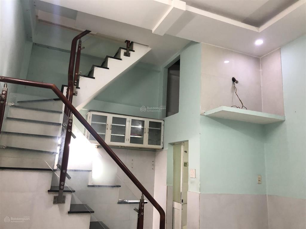 Cho thuê nhà hẻm 3m hậu giang, 4mx6m, 1 lầu giá 6.5tr!