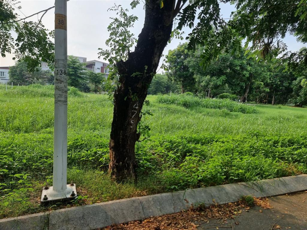 Bán lô đất 5mx17,4m = 87m2 tại khu du lịch bcr ( quận 9 cũ), đất đã có sổ hồng, giá đầu từ 55tr/m2