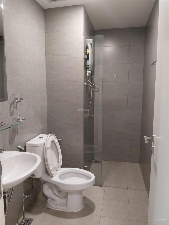 Cho thuê căn 2pn2wc69m² full nội thất cc hausneo,sát khu đô thị mới global city, giá 9tr,0978 188 ***