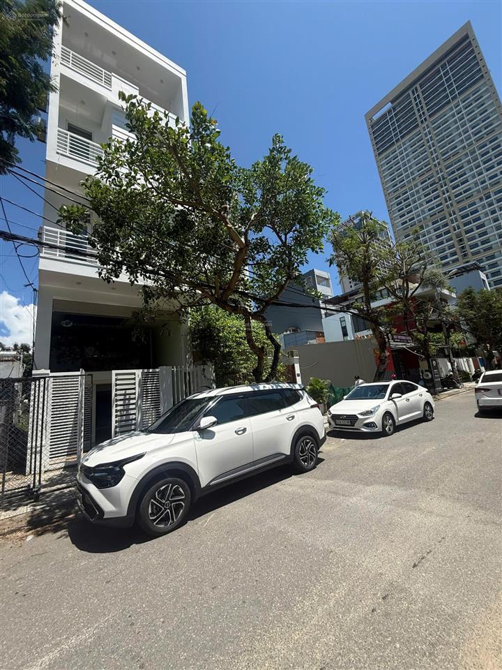 Bán nhà 5 tầng đường lê thước sát biển mỹ khê có 7 phòng cho thuê tốt giá tốt nhất thị trường