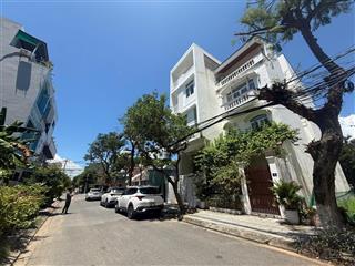 Bán nhà 5 tầng đường lê thước sát biển mỹ khê có 7 phòng cho thuê tốt giá tốt nhất thị trường