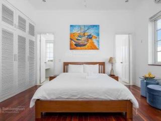 Bán nhà 4 tầng full nội thất cao cấp đường lê thước gần công viên hồ nghinh ra biển 200m giá tốt