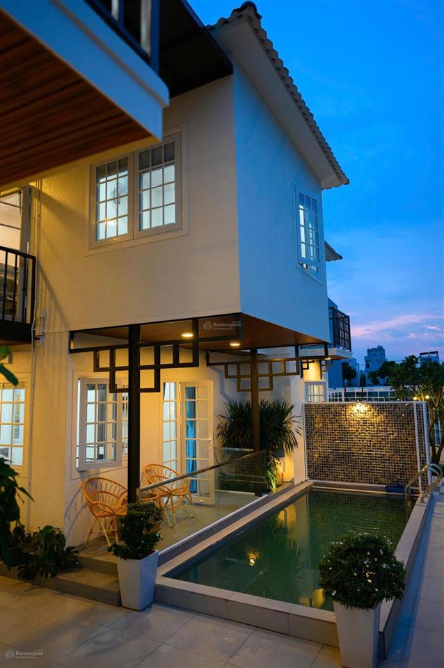 Cho thuê villa 4pn + 2 sofa bed đường anh đức kđt đầm sen hòa xuân