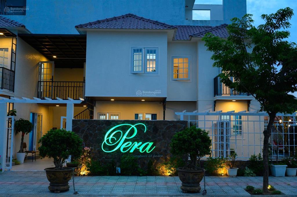 Cho thuê villa 4pn + 2 sofa bed đường anh đức kđt đầm sen hòa xuân