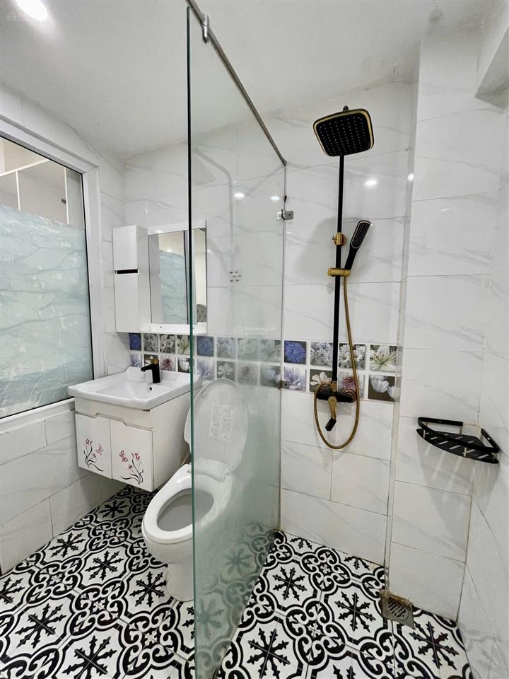 Bán toà căn hộ 6 tầng đường hoàng bích sơn trung tâm biển mỹ khê có 11 phòng doanh thu tốt