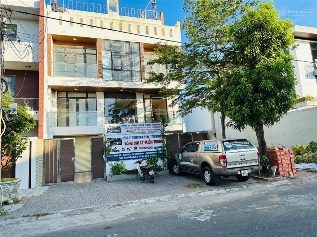 Bán đất tặng nhà 3 tầng nguyễn đình hoàn trung tâm sơn trà giá rẻ nhất thị trường