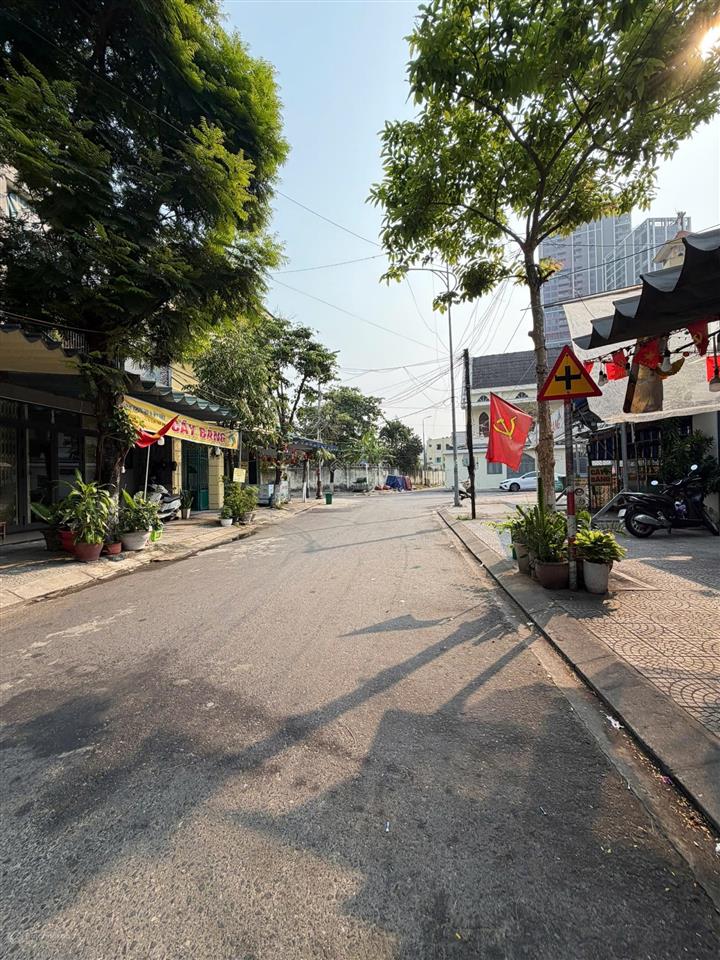 Bán lô đất 105m2 phan huy chú trung tâm sơn trà gần dự án sun cosmo kinh doanh sầm uất giá tốt