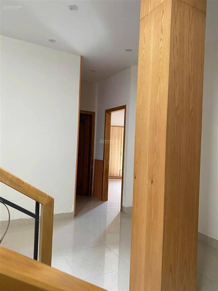 Bán nhà 3 tầng đường yên khê 2 trung tâm thanh khê view kênh sinh thái mát mẻ ra biển 500m