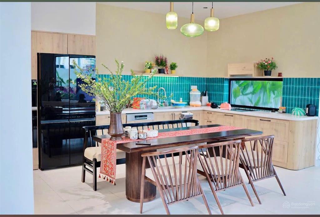 Bán villa 2 mặt tiền nguyễn đình hoàn full nội thất cao cấp sơn trà bên sông hàn cho thuê tốt