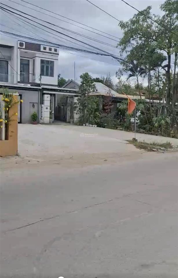 Bán lô đất 240m2 đường an dương vương trung tâm di chuyển đà nẵng  hội an giá đầu tư chỉ 20tr/m2