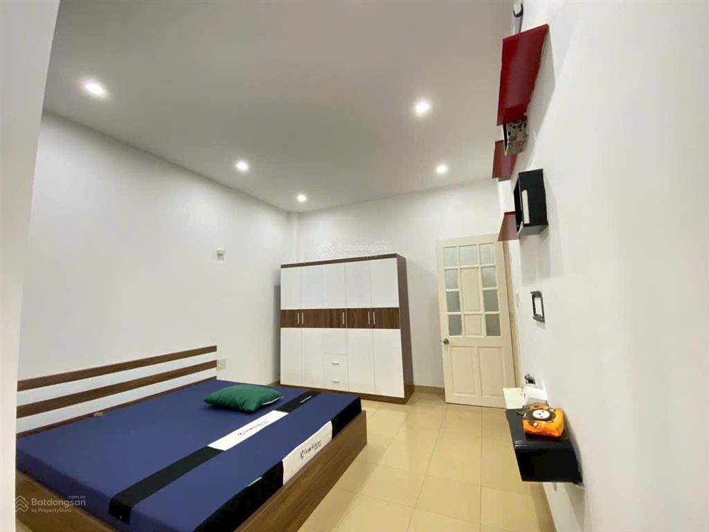 Bán nhà 3 tầng đường thế lữ sát vương thừa vũ, vị trí trung tâm sơn trà, ra biển 900m
