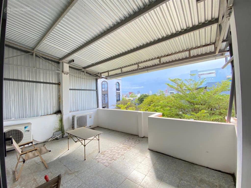 Bán nhà 3 tầng đường thế lữ sát vương thừa vũ, vị trí trung tâm sơn trà, ra biển 900m