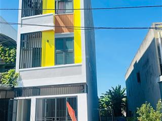 Bán tòa căn hộ 4 tầng 16p đường cầu đỏ túy loan trung tâm quận cẩm lệ dòng tiền 60tr/tháng