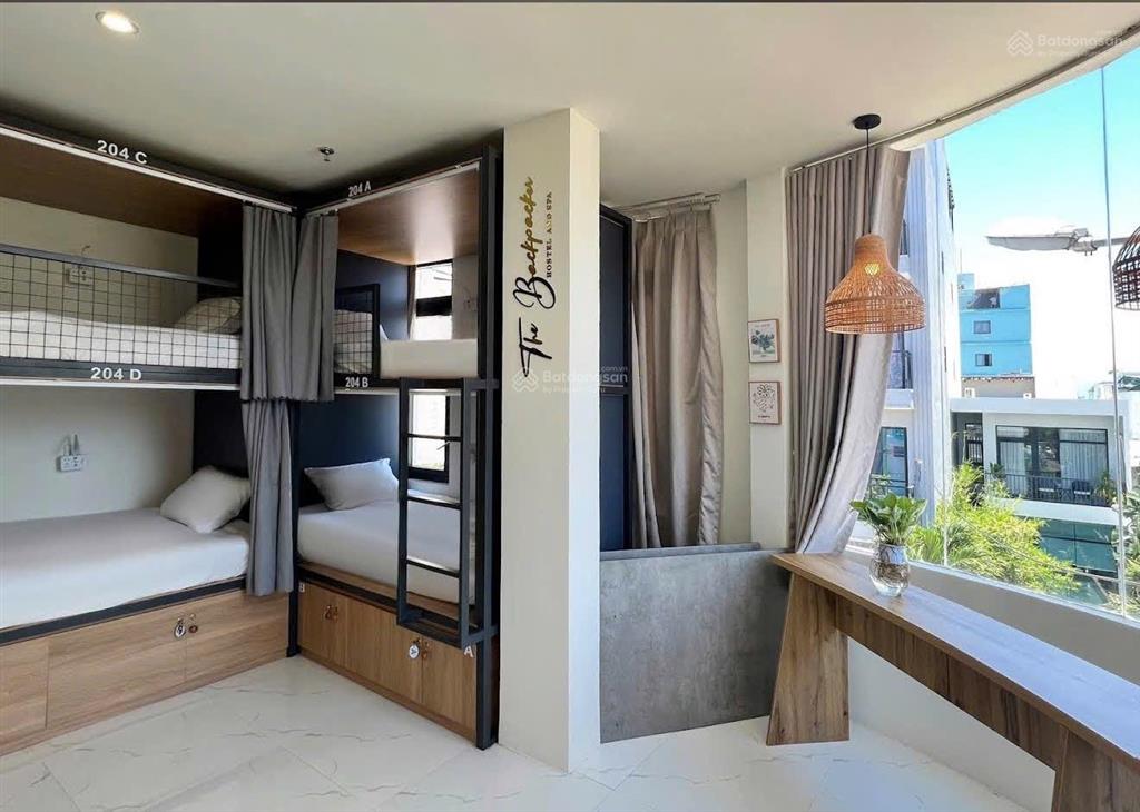 Bán tòa căn hộ khách sạn 2 mặt tiền nguyễn đình doanh thu 200/tháng giá đầu tư