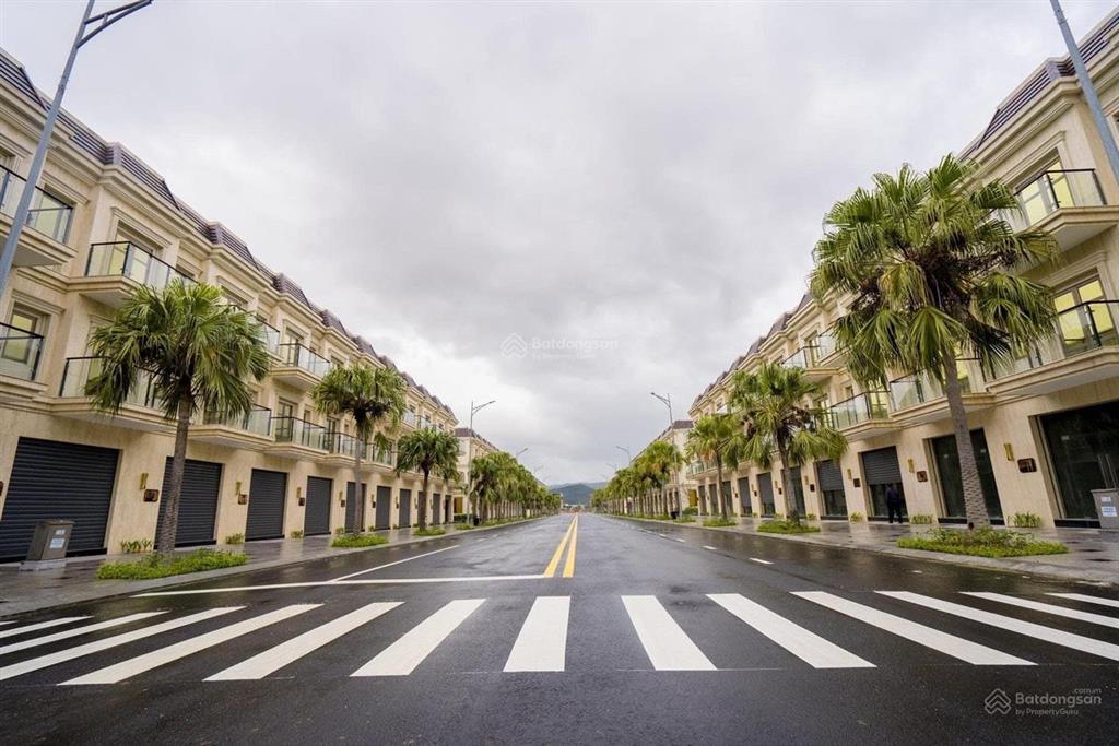 Bán nhà phố 3 tầng đường 15m dự án lakeside đà nẵng giá tốt đầu tư