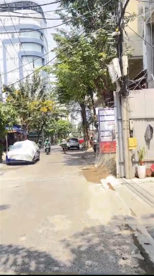 Bán nhà 3 tầng đường nguyễn xuân khoát trung tâm phố hàn sầm uất gần biển giá đầu tư