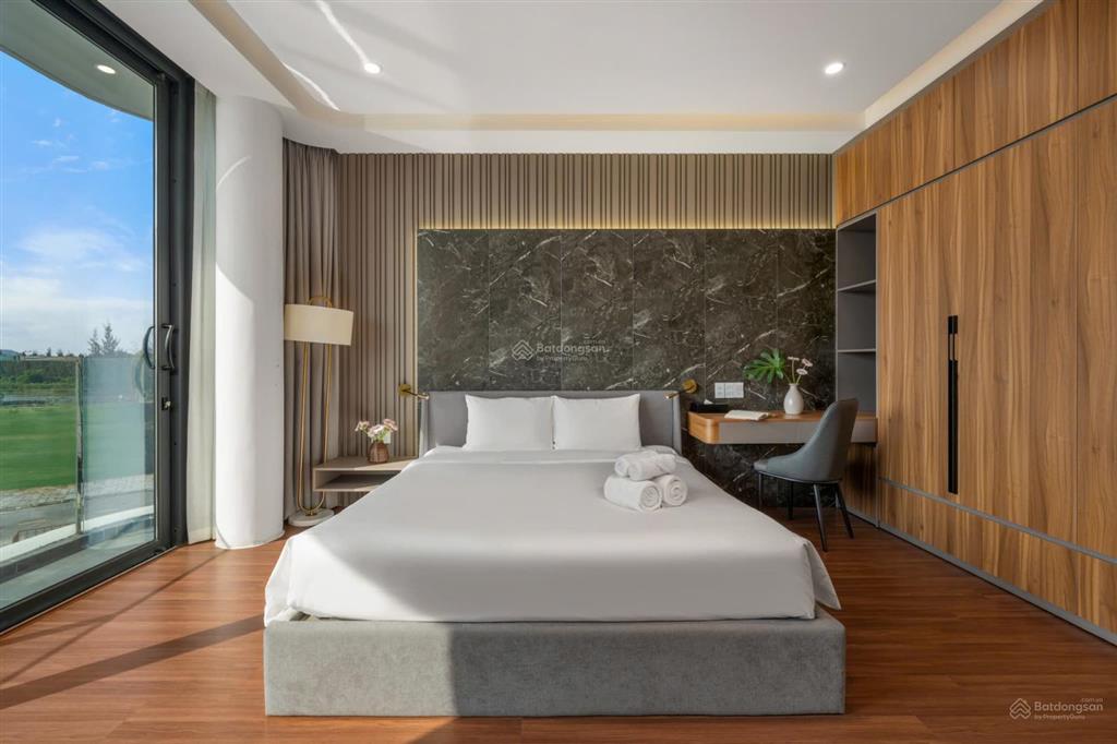 Cho thuê villa regal victoria 5pn 600m2  view sông gần biển đối diện cocobay đà nẵng