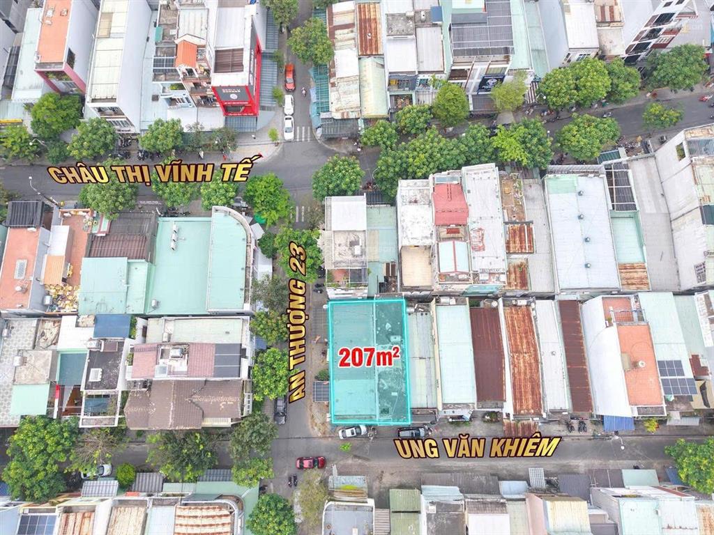 Bán lô góc 2 mặt tiền an thượng 23 và ung văn khiêm diện tích 210m2 lõi phố tây an thượng giá tốt