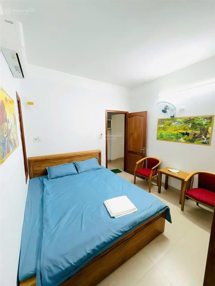 Bán nhà 2 tầng full nội thất đường hoàng bích sơn gần phạm văn đồng ra biển mỹ khê 400m giá tốt