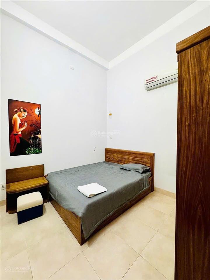 Bán nhà 2 tầng full nội thất đường hoàng bích sơn gần phạm văn đồng ra biển mỹ khê 400m giá tốt