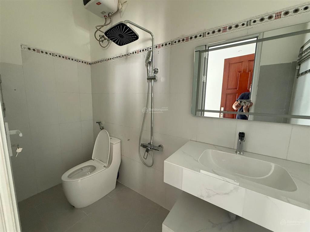 Cho thuê nhà 3 tầng 4 phòng ngủ full nội thất đường sương nguyệt ánh gần biển mỹ khê phố hàn quốc