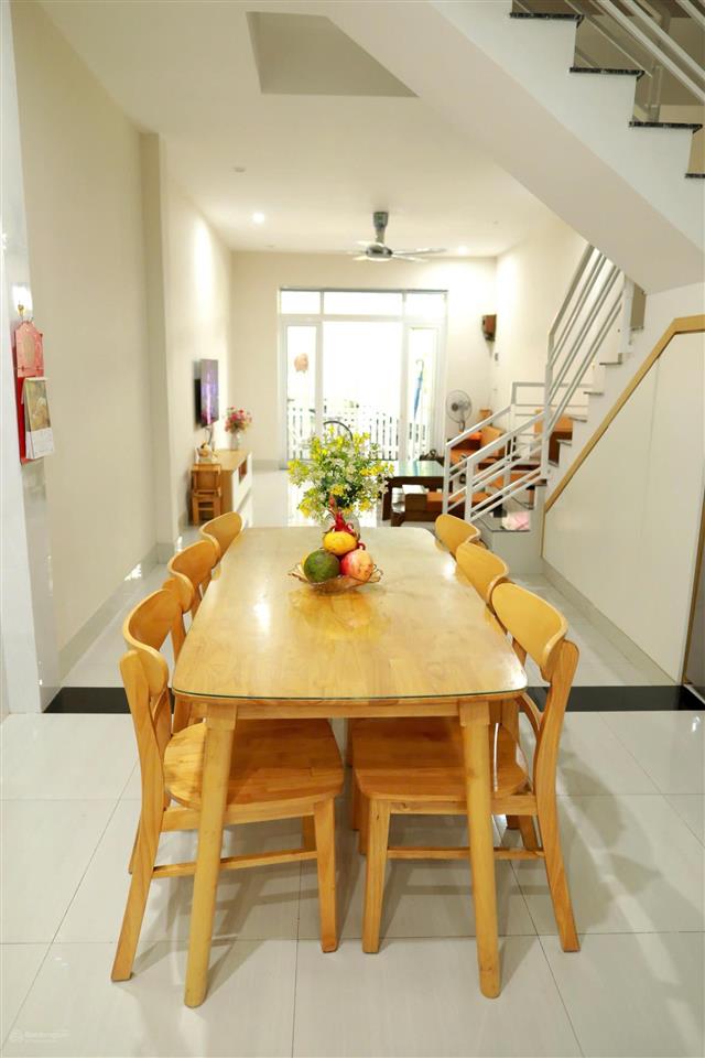 Cho thuê nhà nguyên căn 3 phòng ngủ đường hà đặc gần biển phạm văn đồng giá 25 triệu/tháng