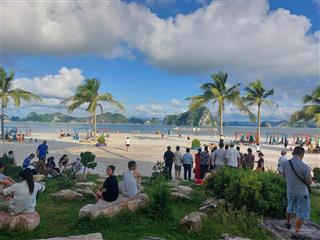 Đất view biển, đi bộ ra bãi tắm, sổ đỏ sẵn, cần tiền bán gấp