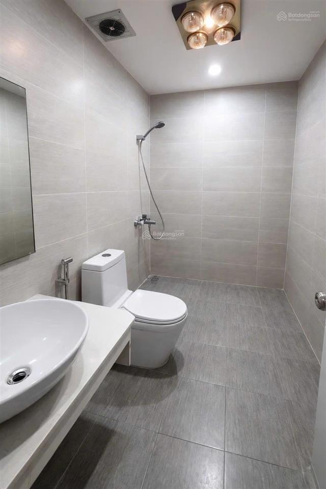 Bán căn góc 4pn chung cư goldsilk complex